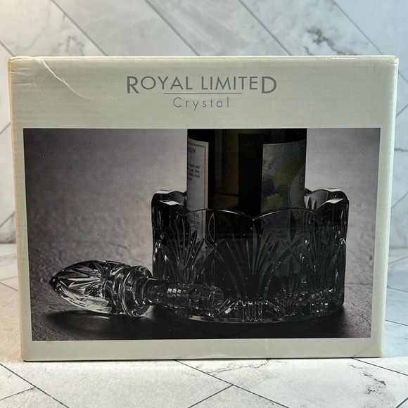 Royal Limited Crystal Traditional Coaster Bottle Stopper Set 2 Piece Bar Set - Picture 1 of 8